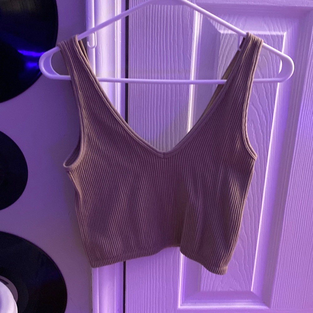 tan tank top